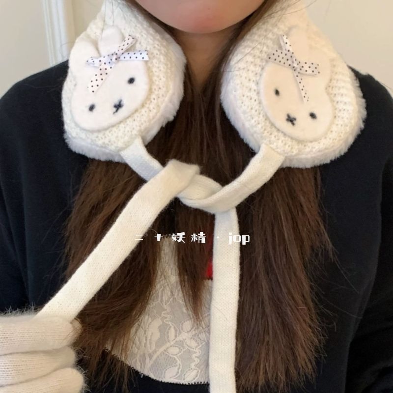 Miffy Plush Knit Ear Muffs Wom - Winter Clothing Earmuffs recension och pris